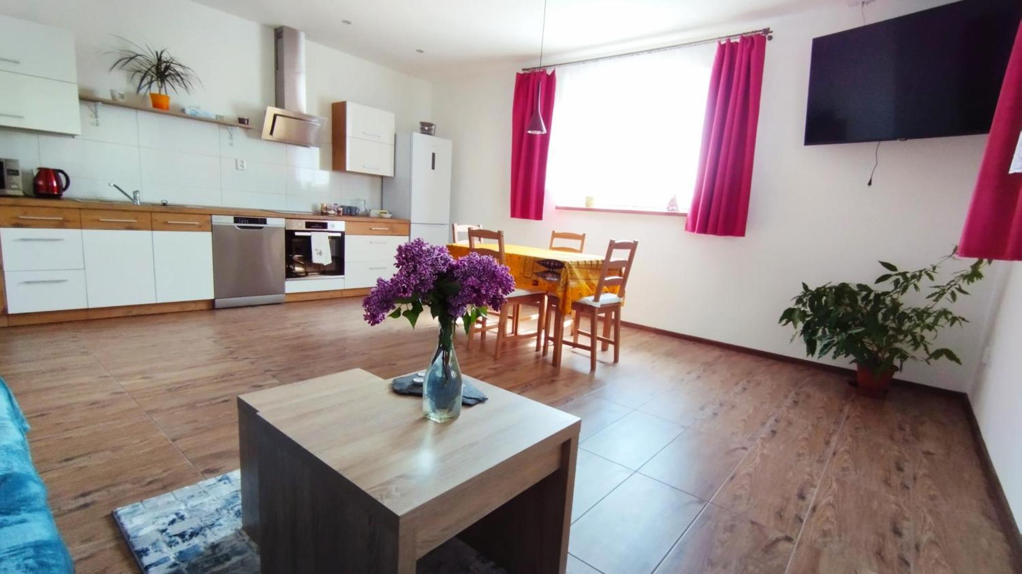 Apartman Scheyer Frýdek-Místek Exteriör bild